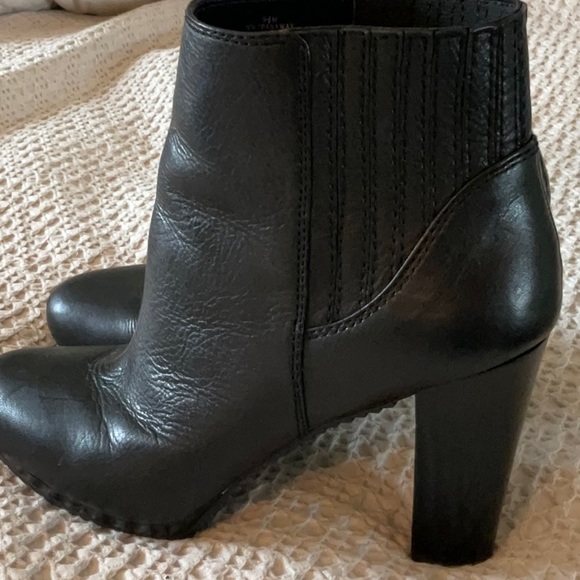 Nine West Ankle Booties, high heeled - Picture 4 of 7